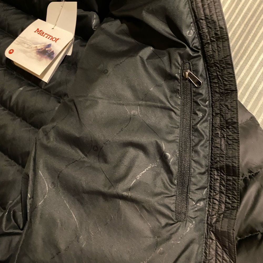 Marmot down jacket - Picture 8 of 13